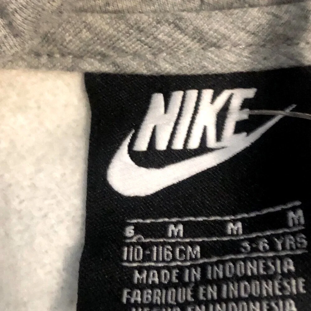 NWT Kids NIKE AIR Logo Color Block Fleece Hoodie Sweatshirt Grey Boys 6
